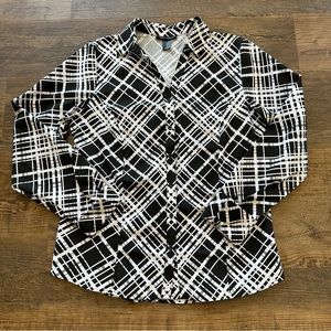 Black & White Print V-Neck Collared Button Up Blouse Size 14